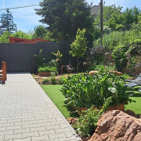 Profi Keco Apartman Balatonalmádi Exterior foto