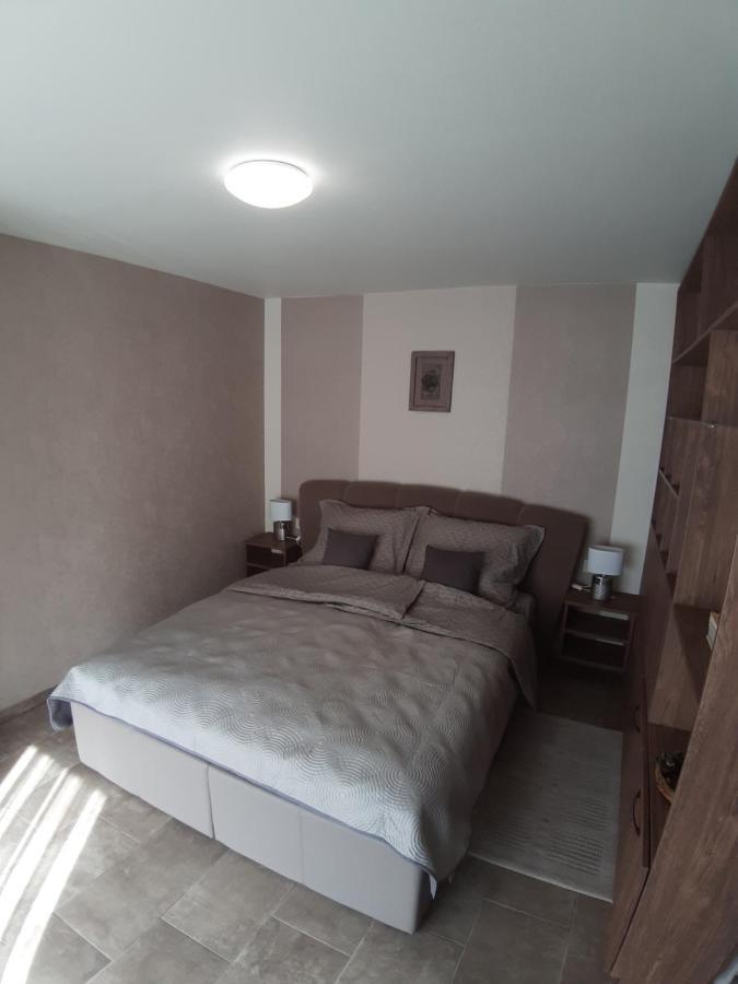 Profi Keco Apartman Balatonalmádi Exterior foto