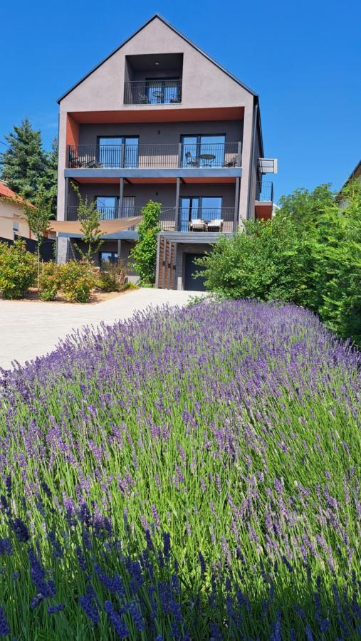 Profi Keco Apartman Balatonalmádi Exterior foto